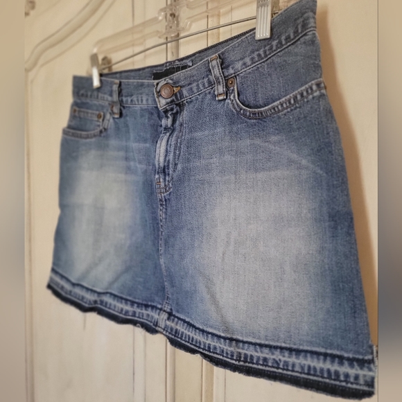 Abercrombie & Fitch Dresses & Skirts - Y2K Abercrombie & Fitch Mini Lowrise Denim Jean Skirt Raw Hem Vintage *sz 6*